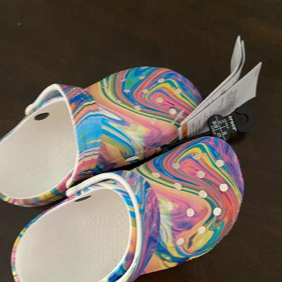 Crocs - Picture 2 of 4